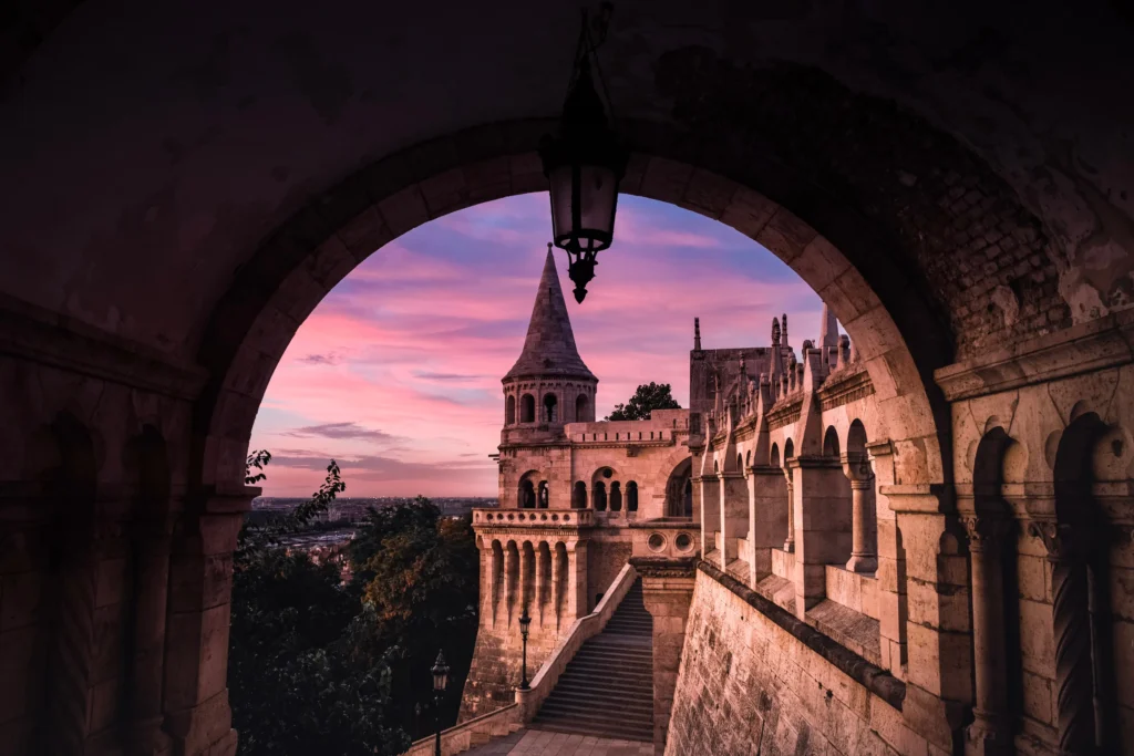 Einen Sonnenuntergang in Budapest bewundern